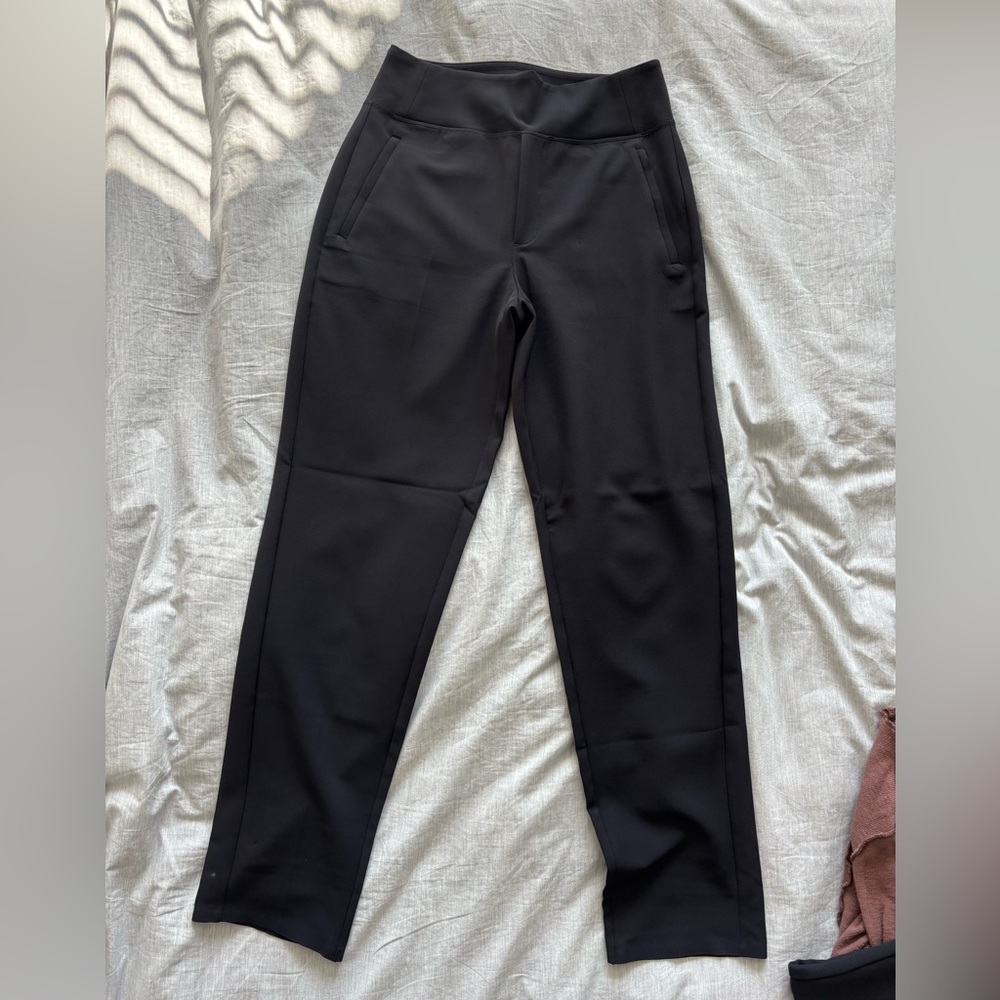 Athleta Endless High Rise Pant, size 6 Tall